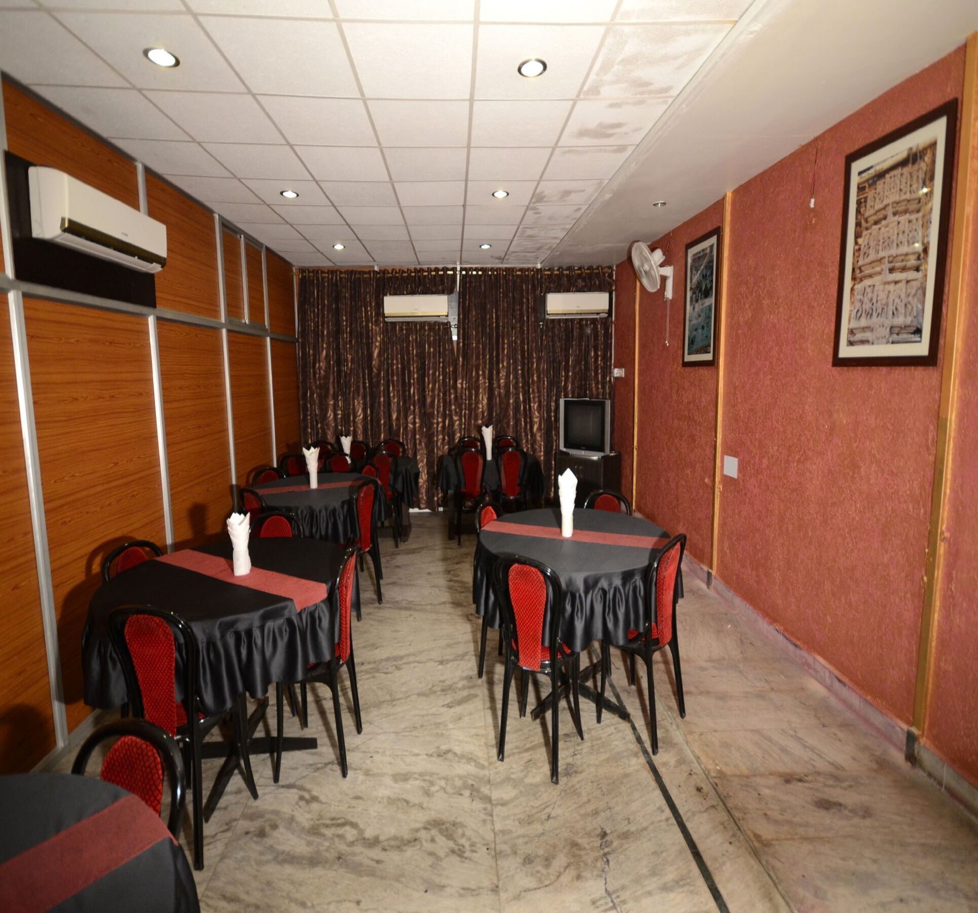 Oyo 2075 Hotel Kota Royal Kültér fotó