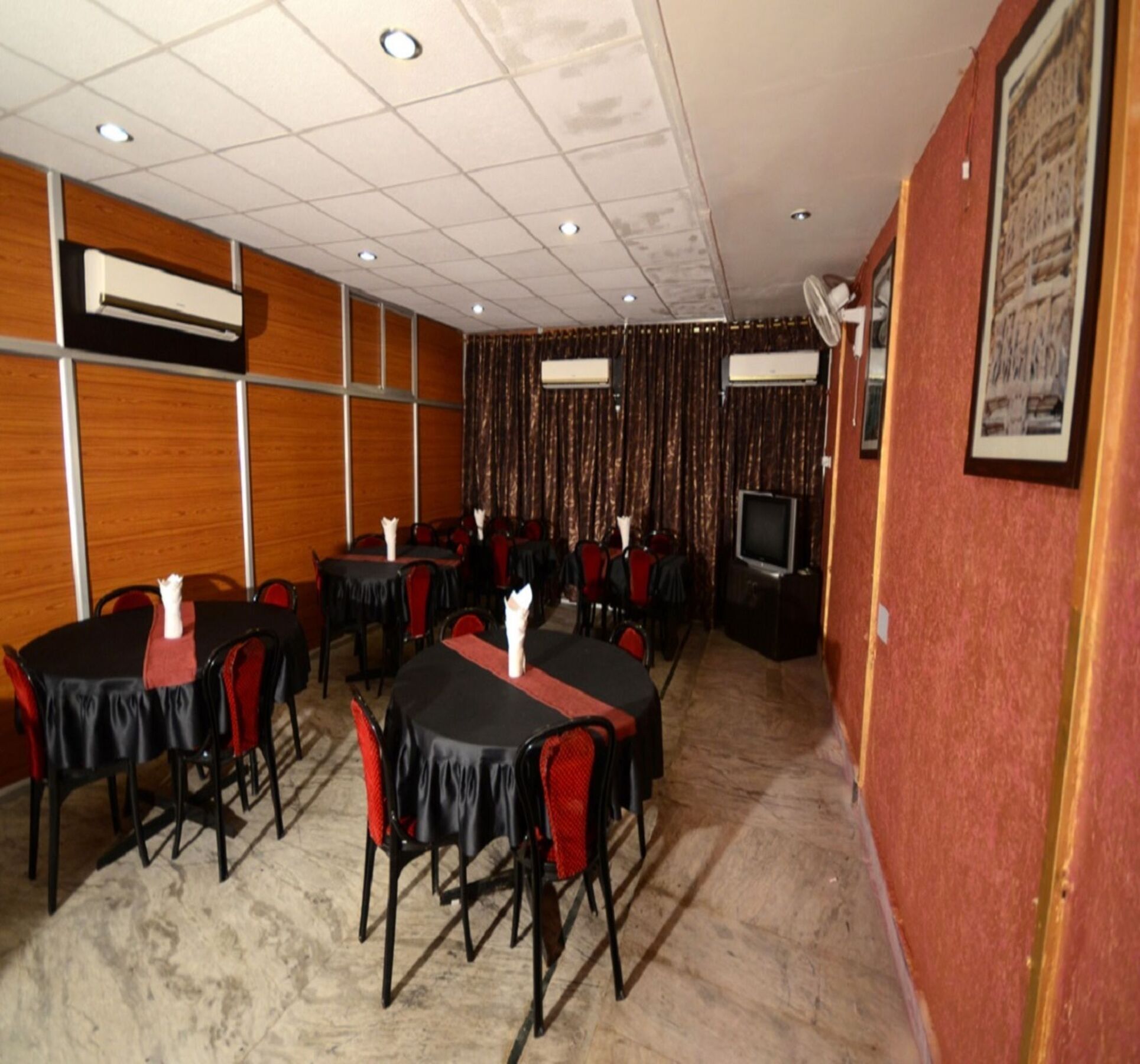 Oyo 2075 Hotel Kota Royal Kültér fotó