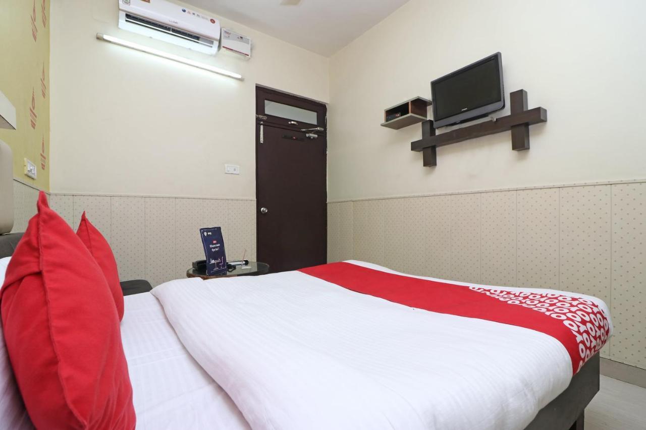 Oyo 2075 Hotel Kota Royal Kültér fotó