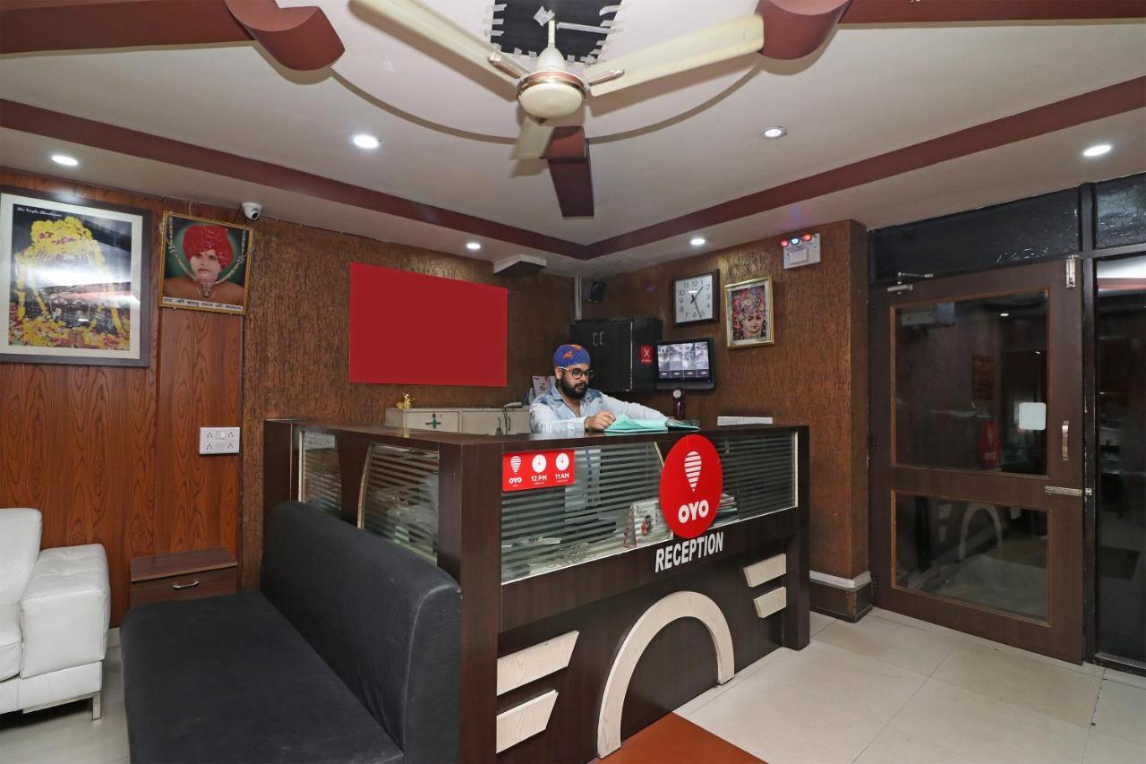 Oyo 2075 Hotel Kota Royal Kültér fotó